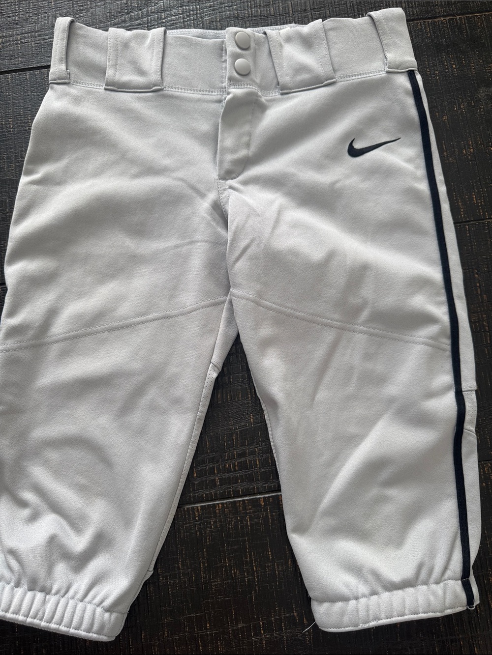 Nike Light Gray Kids Baseball Knickers with Black Side Stripe Size Small